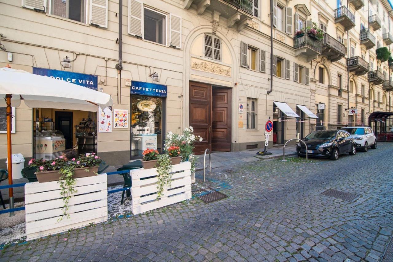 Piazza Vittorio Veneto Elegant Flat Apartment